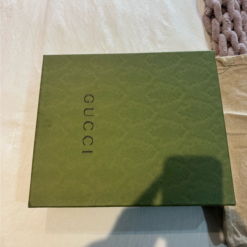 Gucci Cream Leather Crossbody Bag - Picture 4 of 7